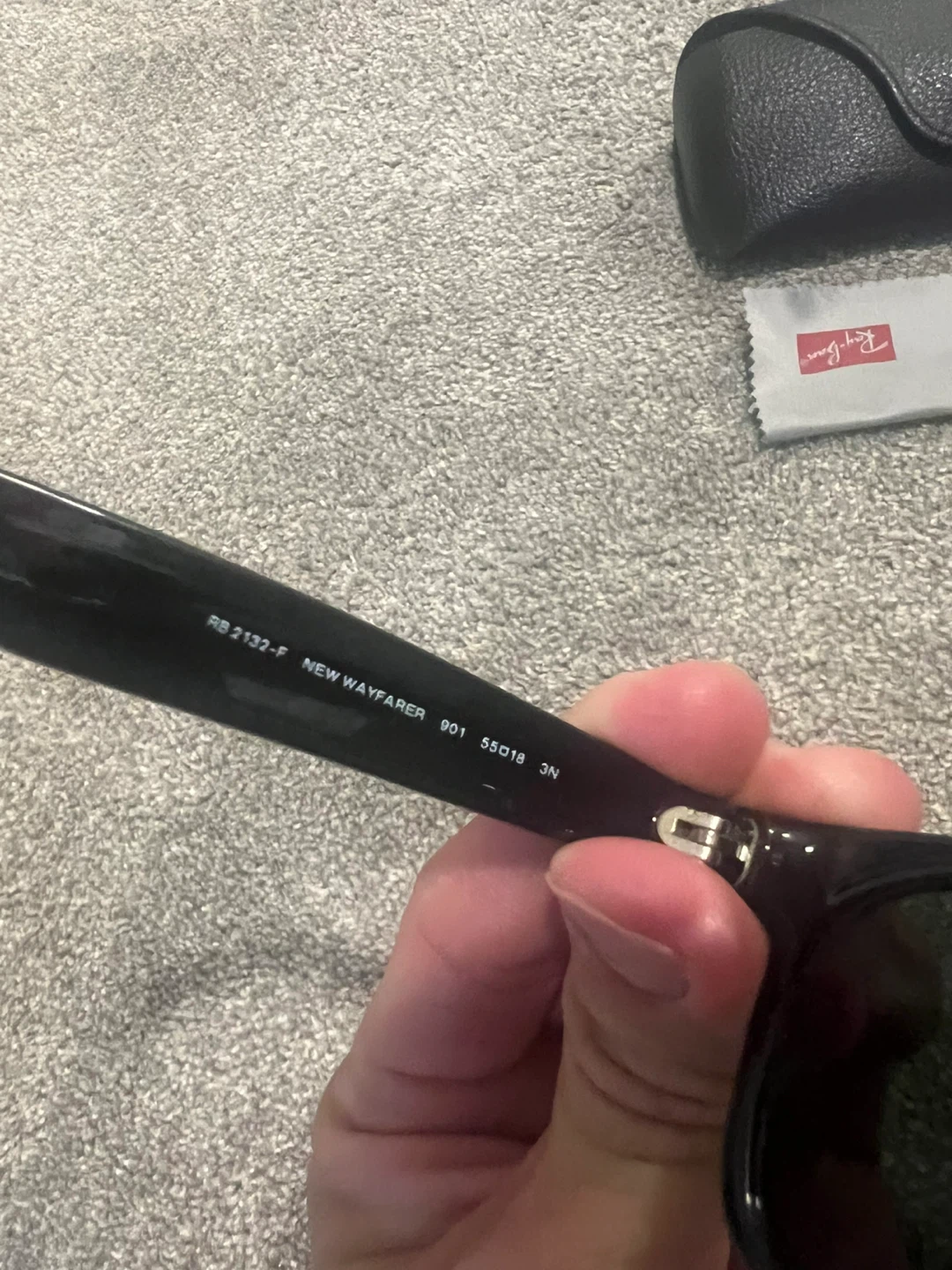 Ray-Ban New Wayfarer Sunglasses RB 2132-F - photo 2