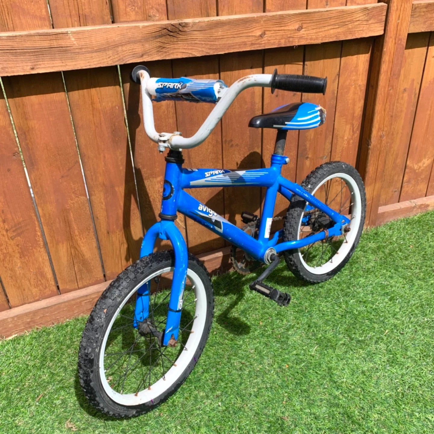 Kids Bike Avigo Spark Bicycle Blue 16 x 1.75" Wheels Youth Bike