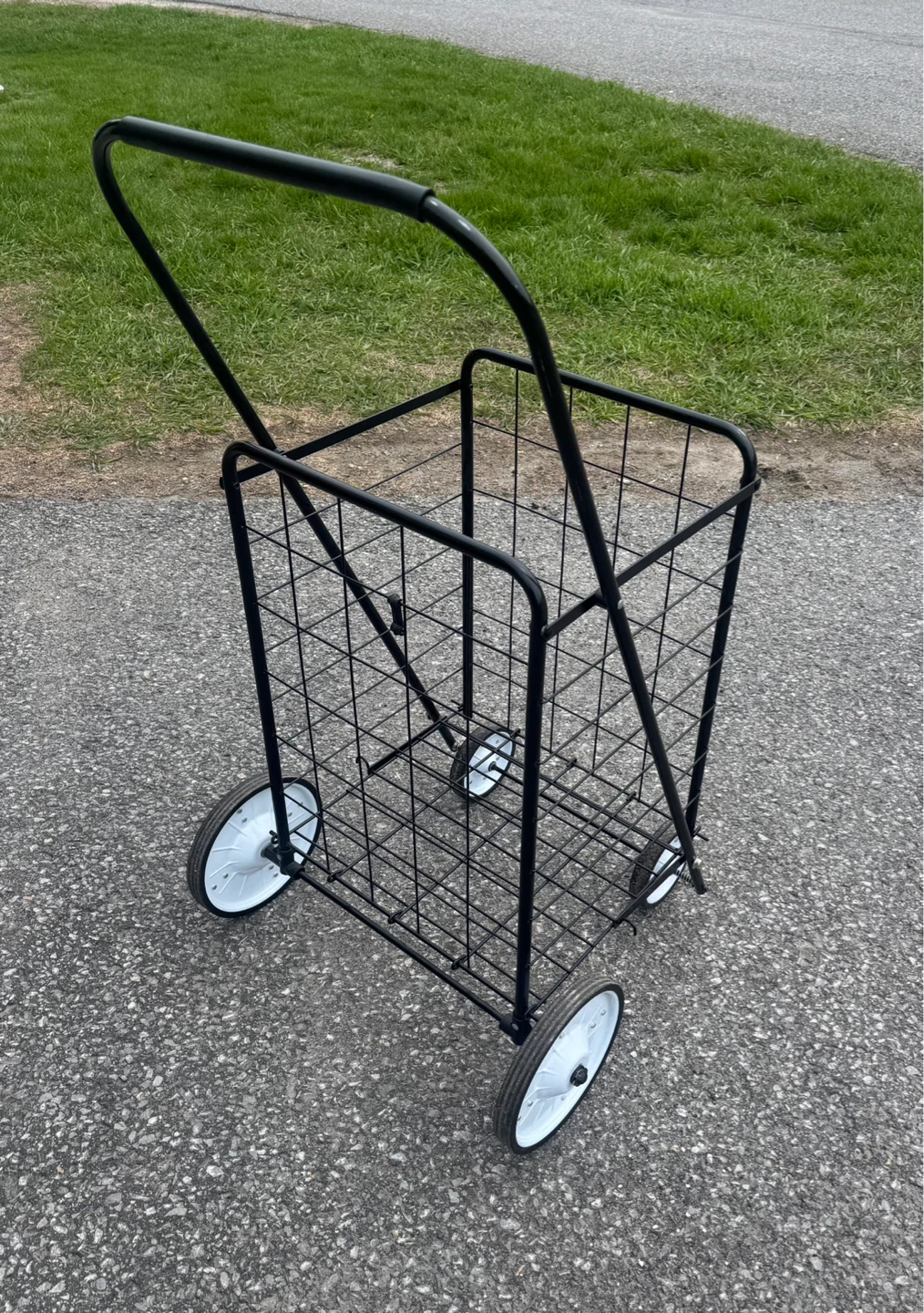 Black Metal Shopping Cart - photo 3