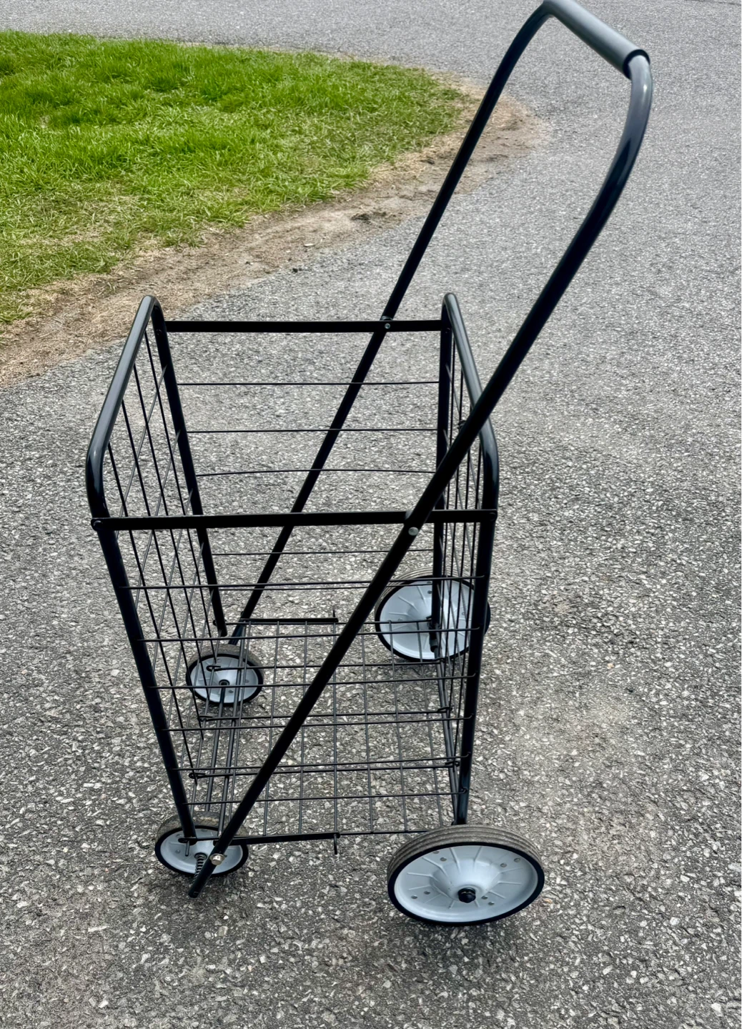 Black Metal Shopping Cart - photo 2