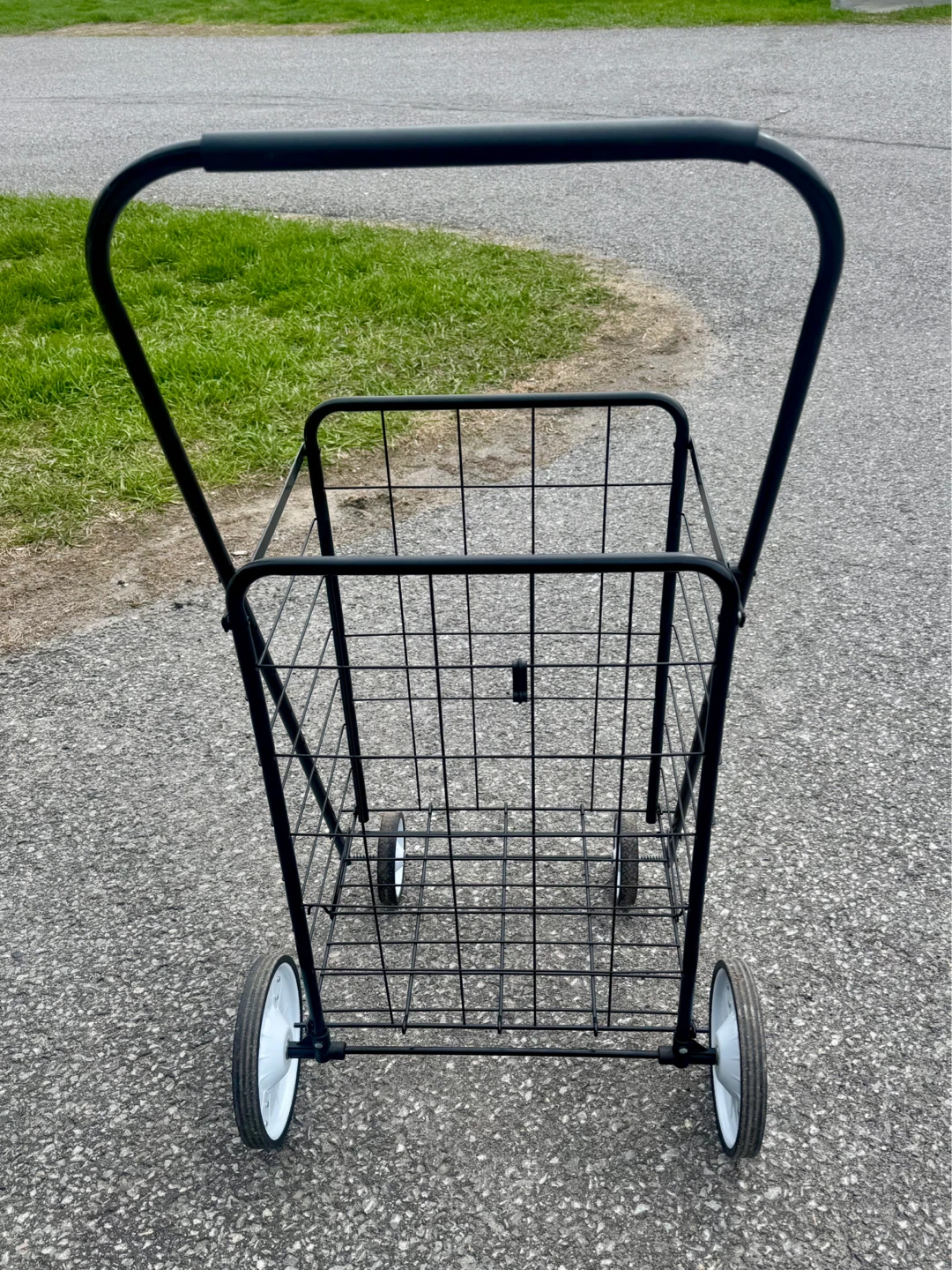 Black Metal Shopping Cart - photo 4