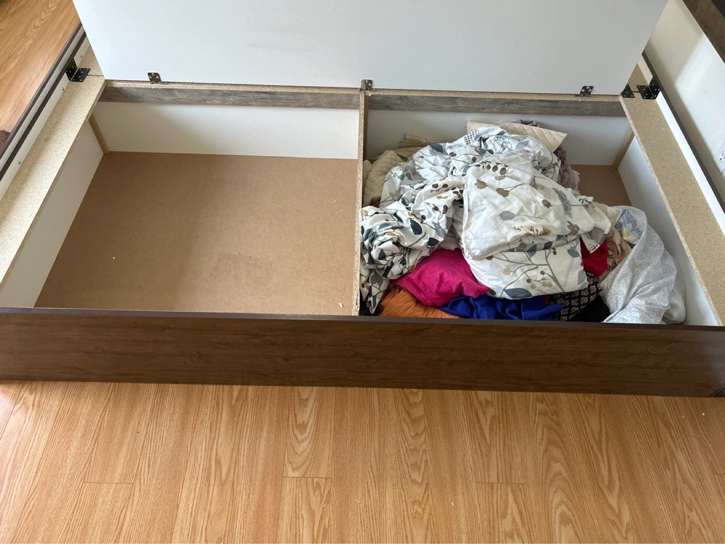 King size bed with storage on both sides - photo 3