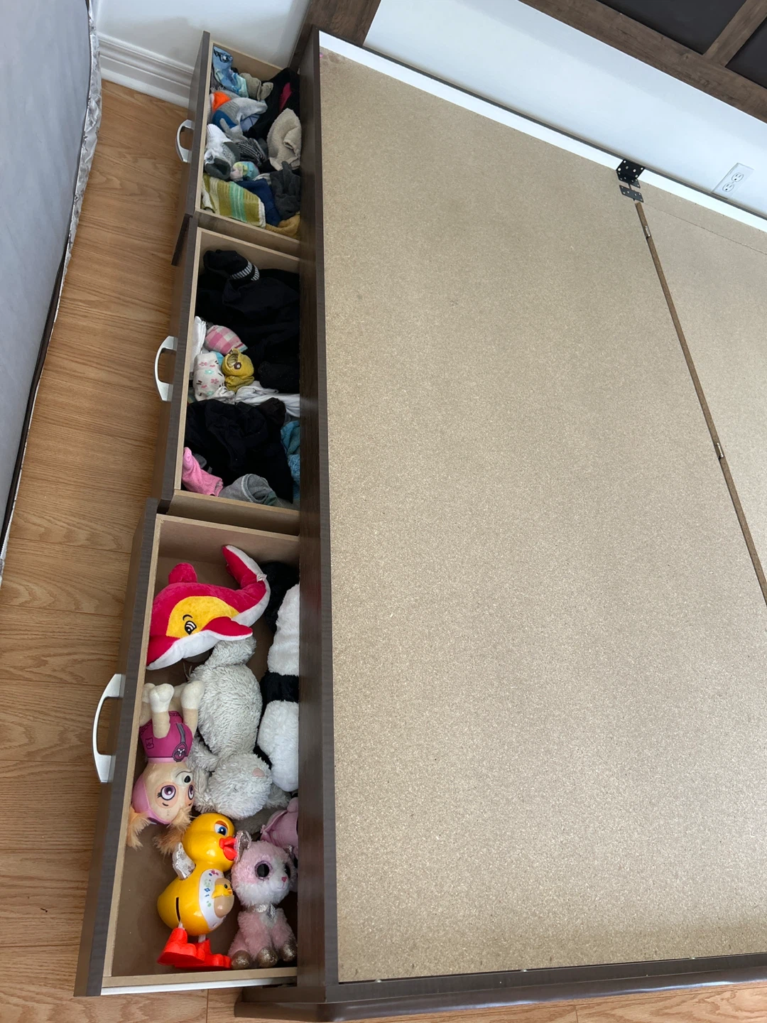 King size bed with storage on both sides - photo 2