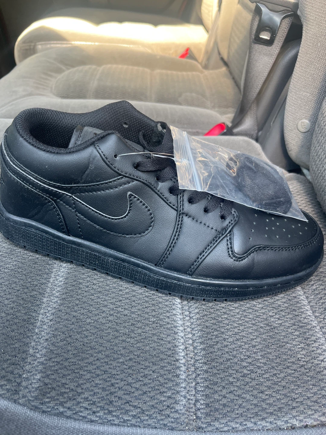 Nike Air Jordan 1 Low Black Sneakers