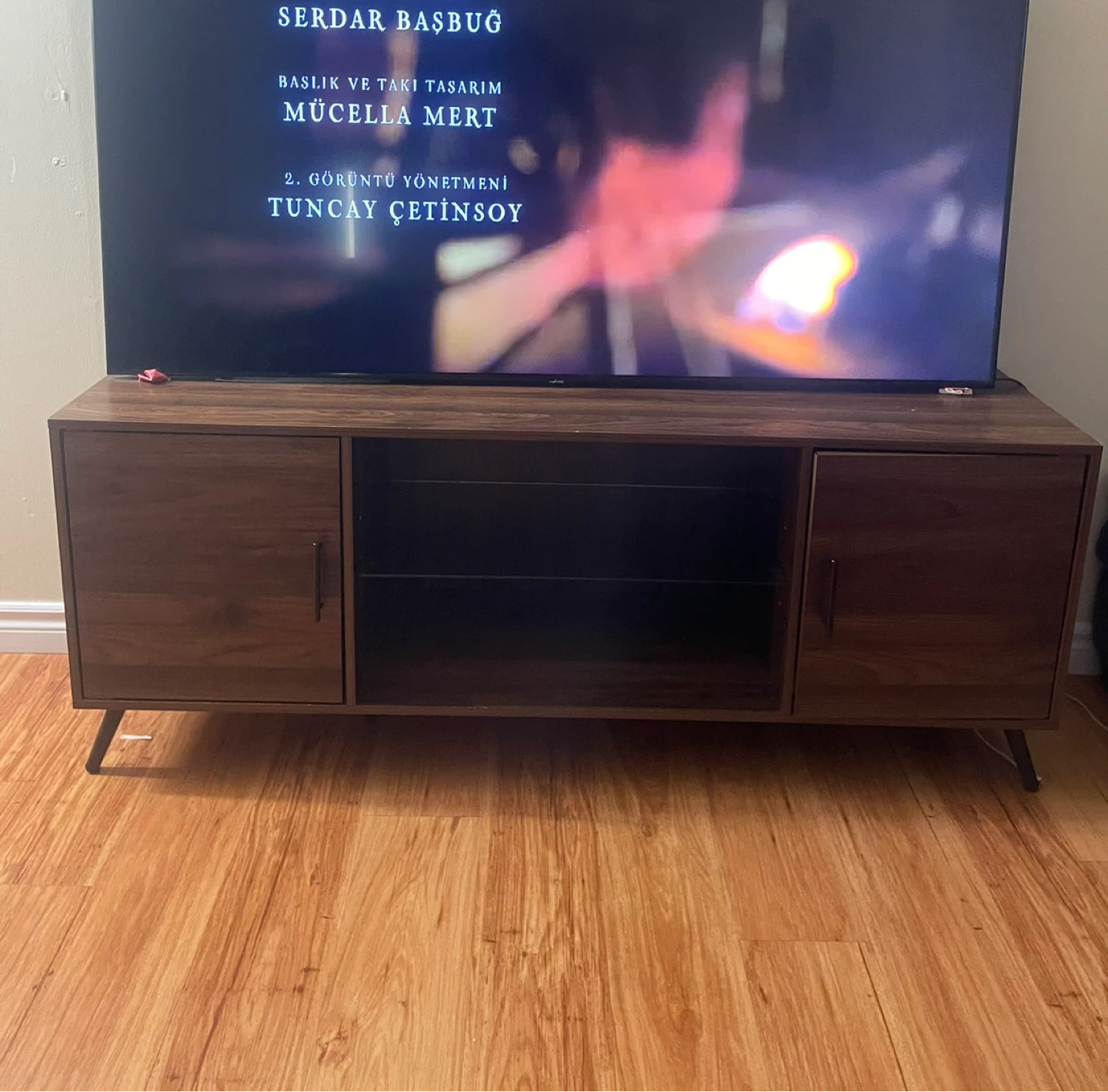 Tv stand