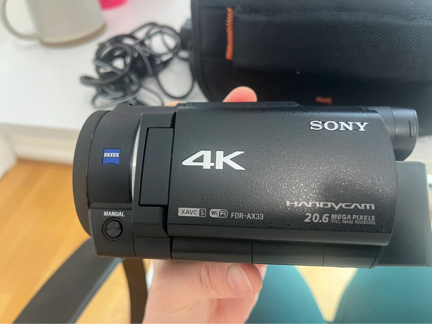 Sony 4K Handycam FDR-AX33 Camcorder with Case