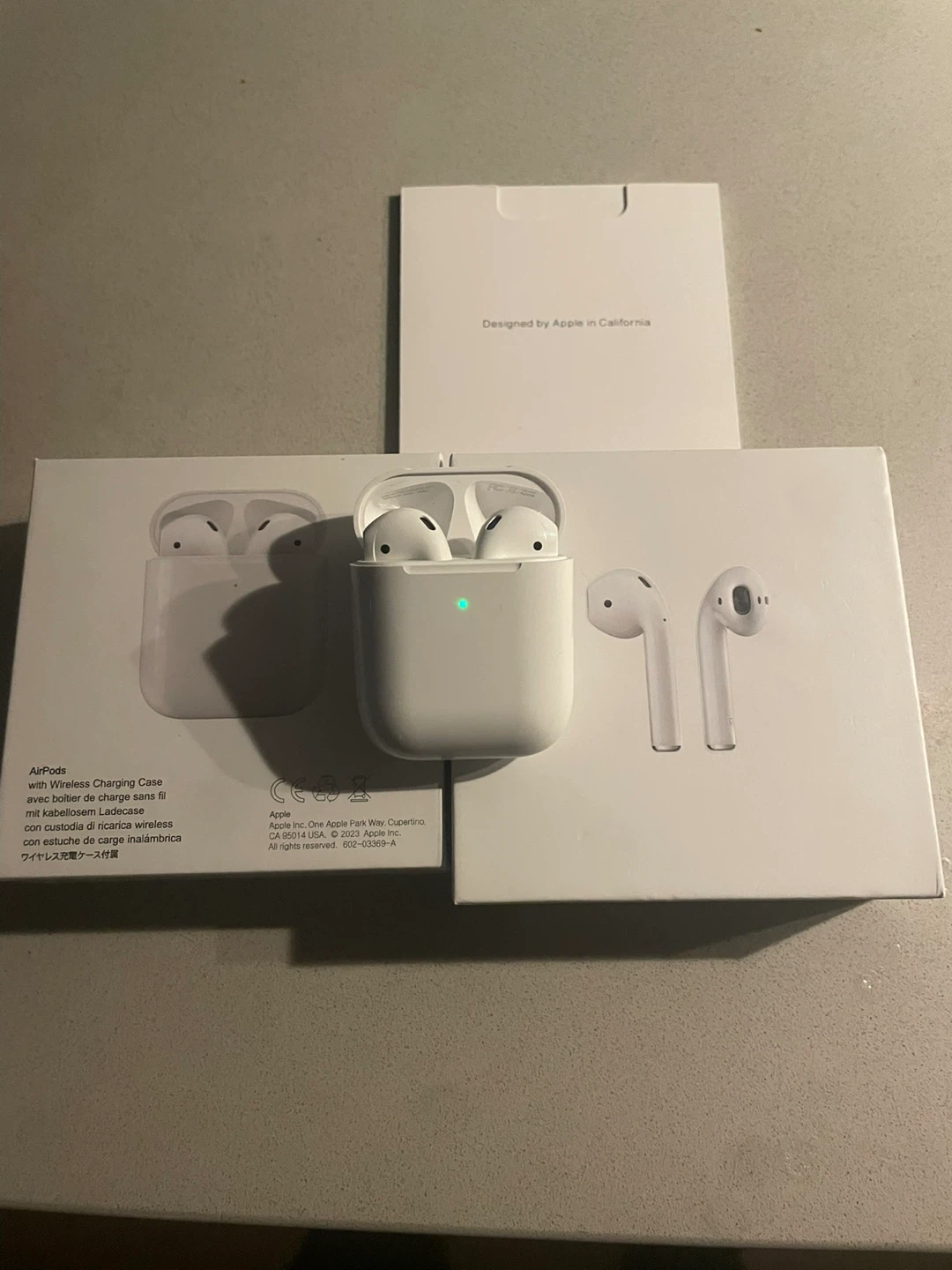 Apple AirPods with Wireless Charging Case (2nd Gen)