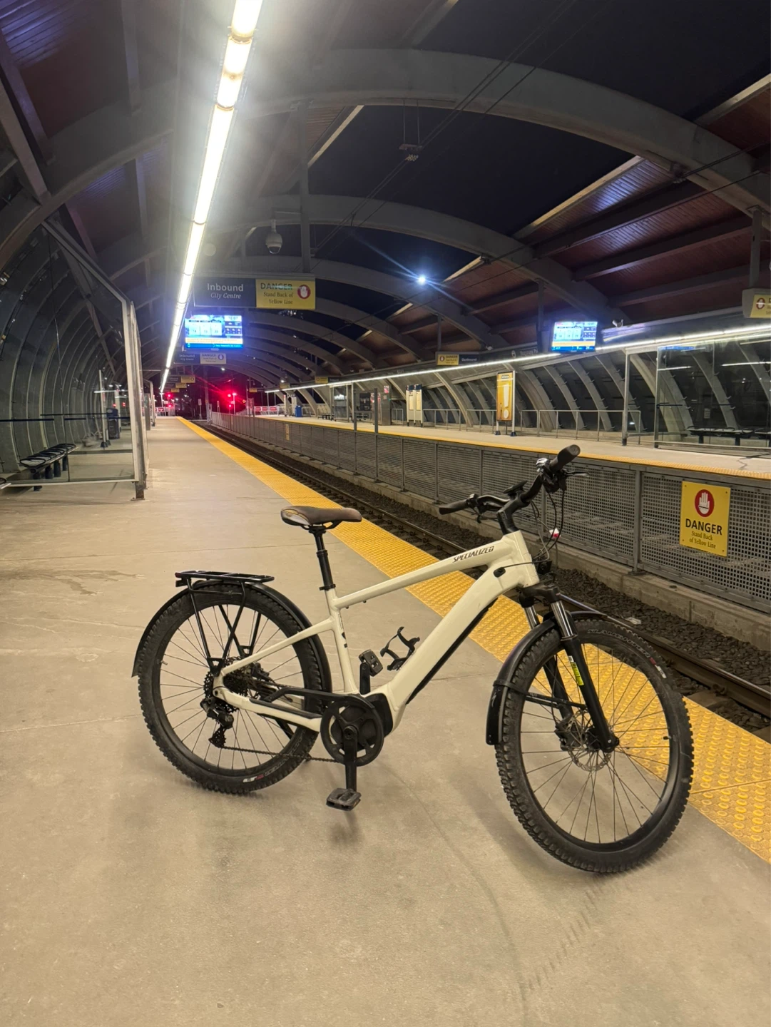 Specialized Vado Electric Bike - White