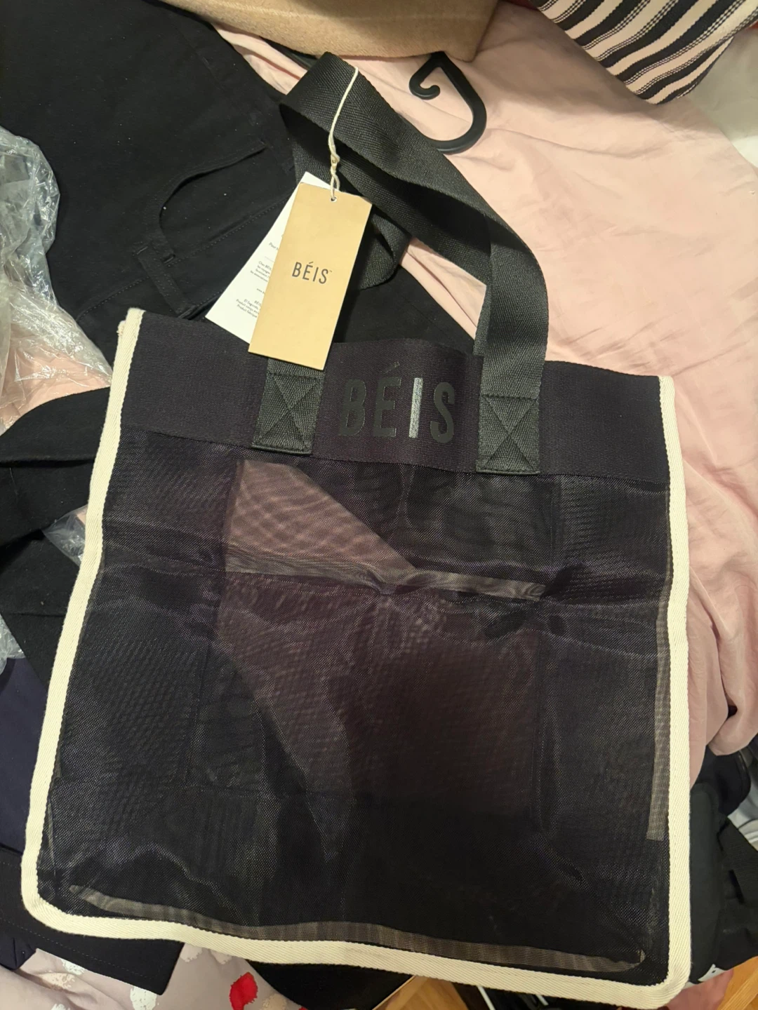 Beis. Bag