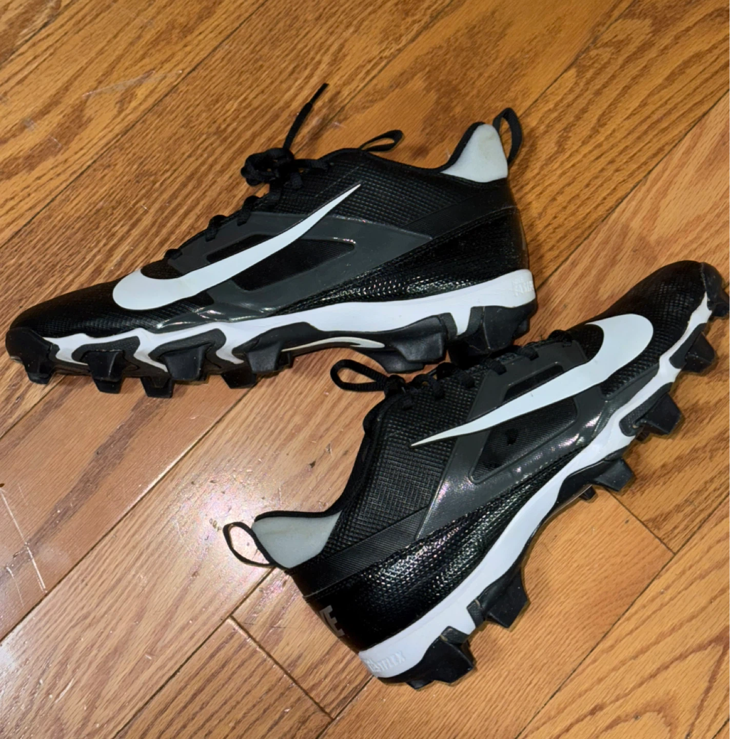 Nike Alpha Menace Varsity Football Cleats Black/White