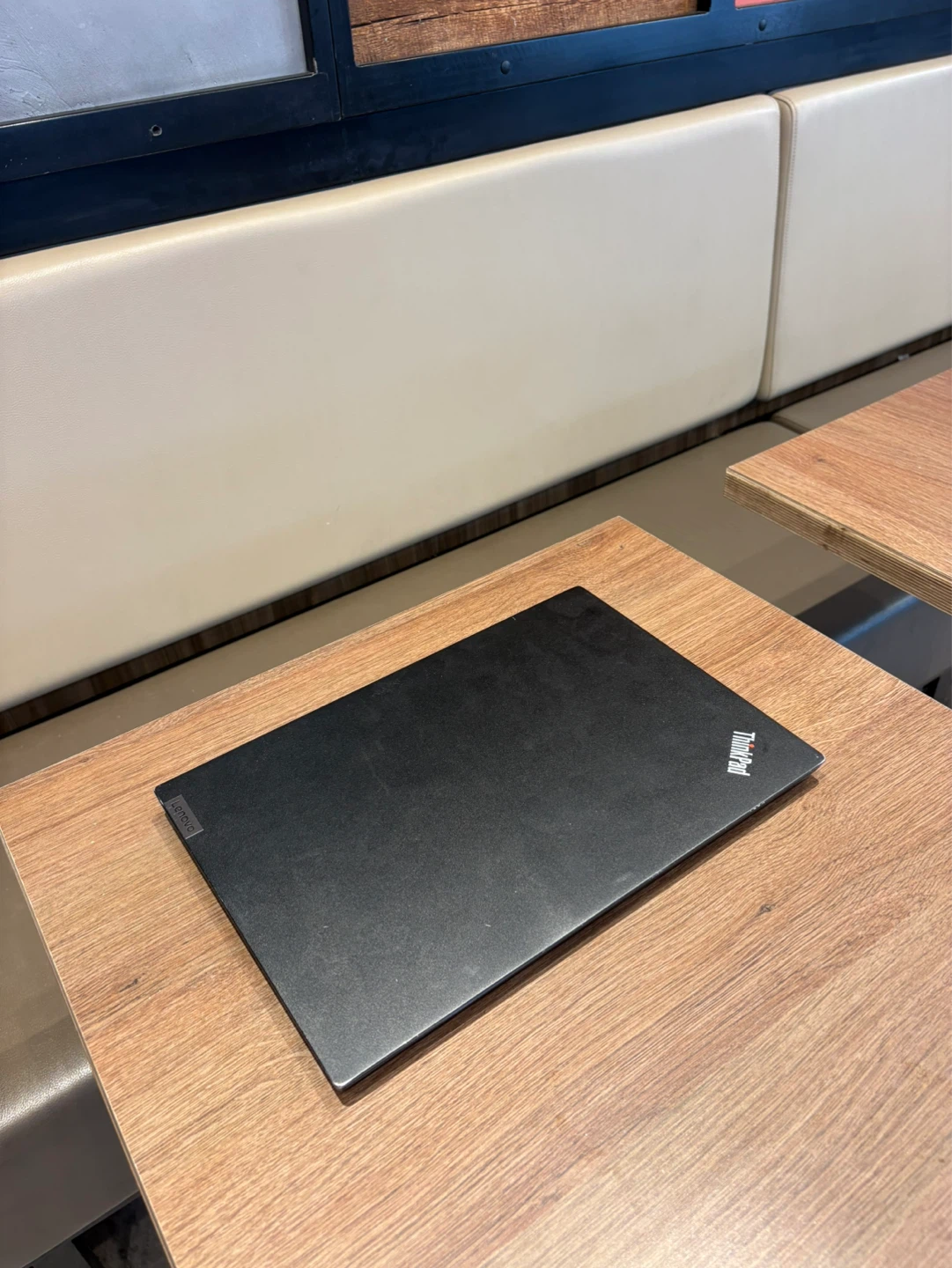 Lenovo Thinkpad E14,2022 laptop 11th gen 16g ram,icore5. 256SSD