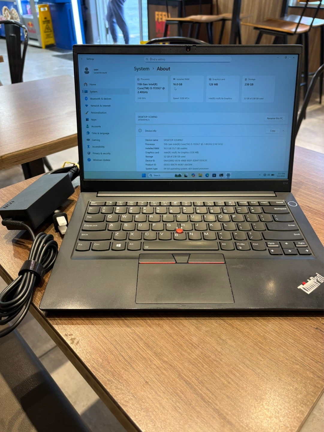 Lenovo Thinkpad E14,2022 laptop 11th gen 16g ram,icore5. 256SSD - photo 2