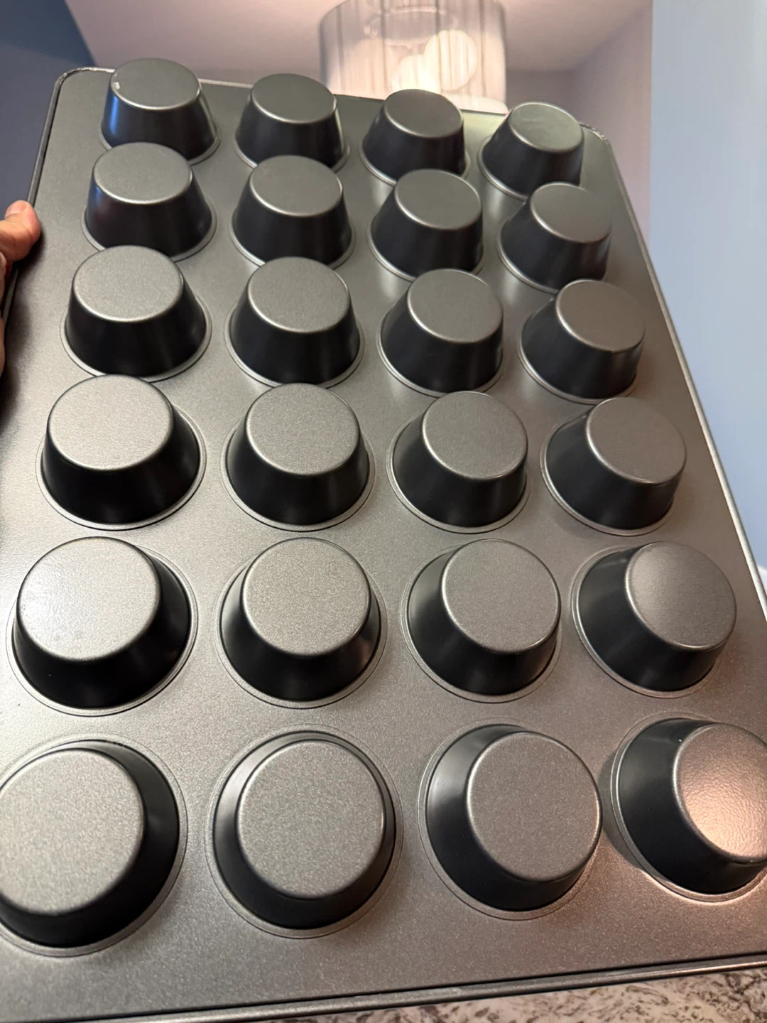 24-cup Mini Cupcake Pan - photo 2