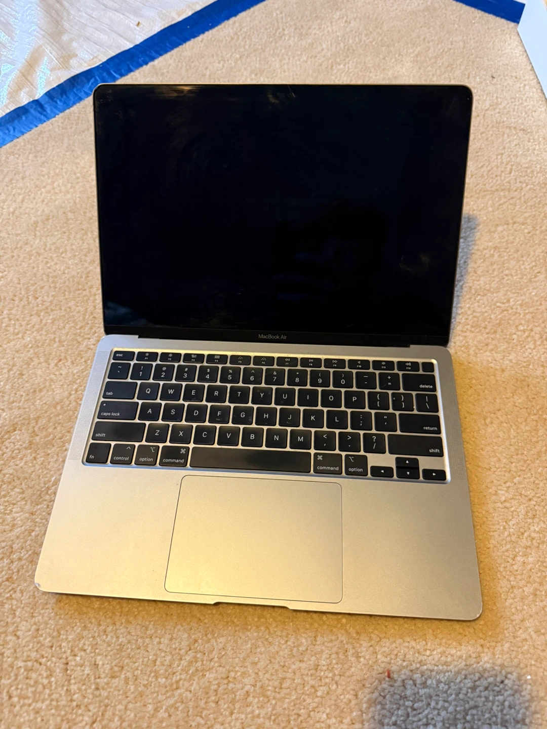 MACBOOK (does not turn on) - photo 3