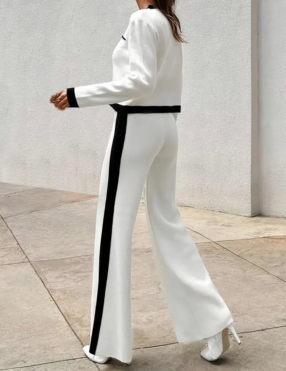 New Women's Track Suit Set - photo 2