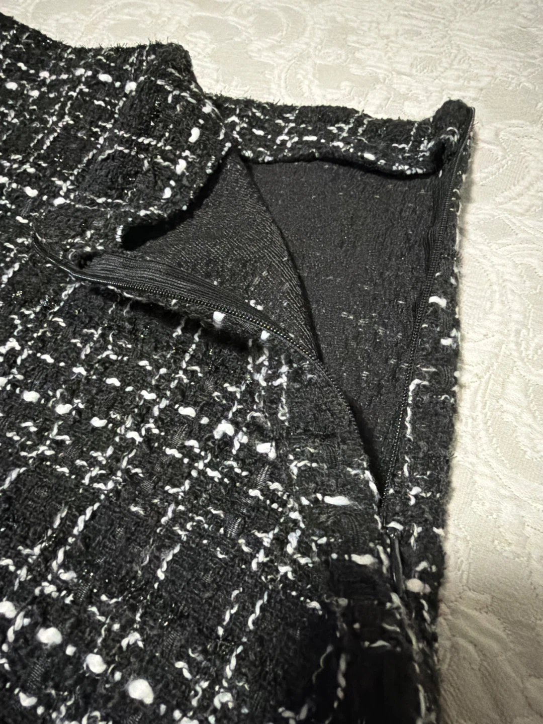 Black Fluffy & Tweed Mini Skirt Set - photo 2