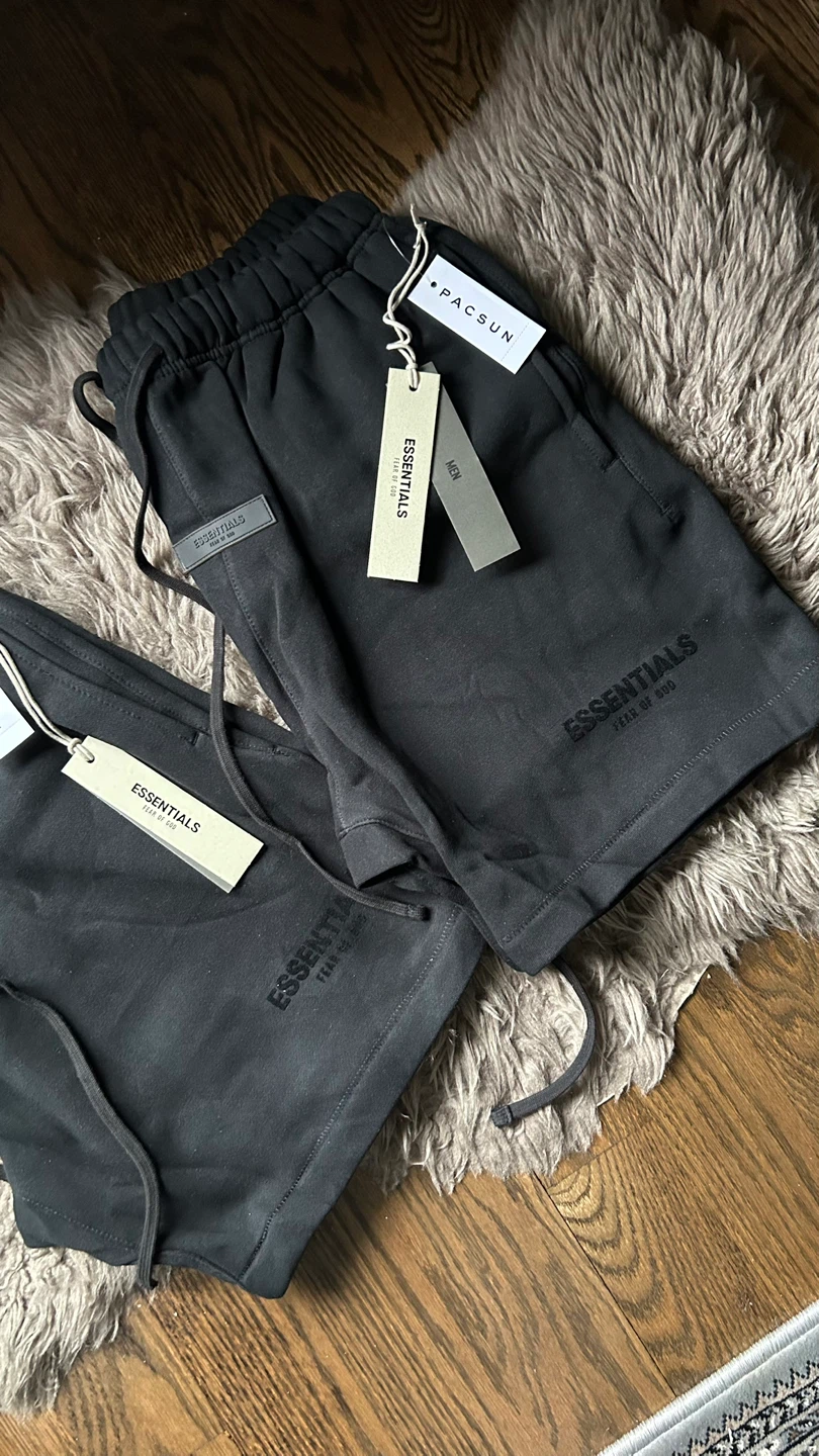 Fear of God Essentials Sweat Shorts Black