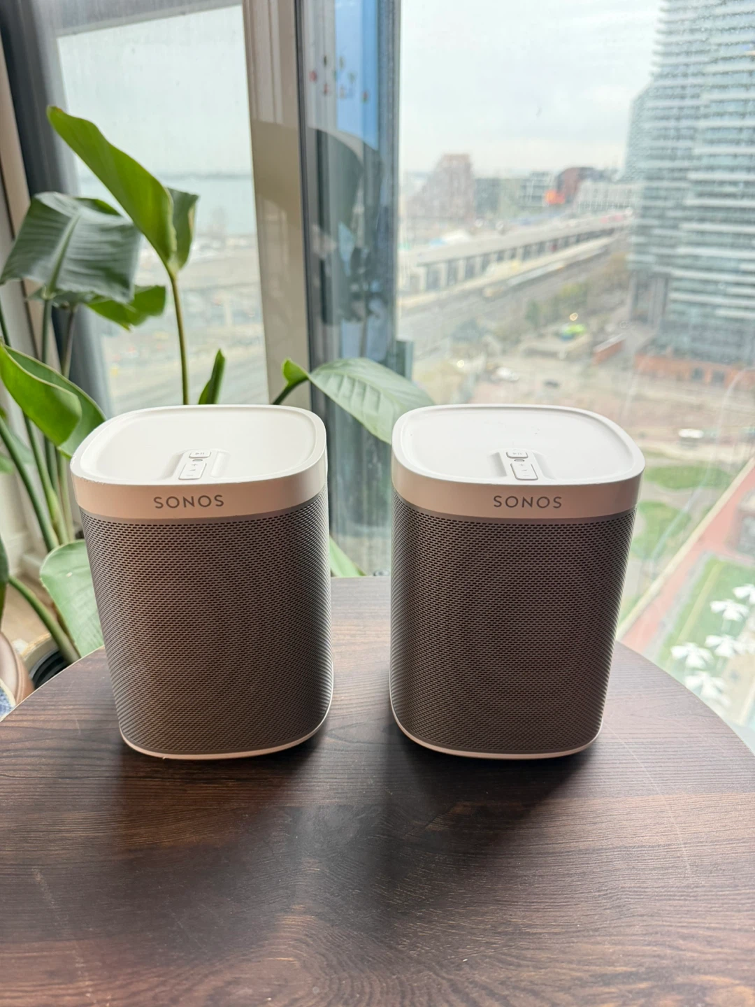 Pair of Sonos One Speakers - photo 2
