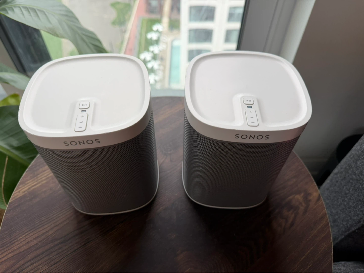 Pair of Sonos One Speakers - photo 3