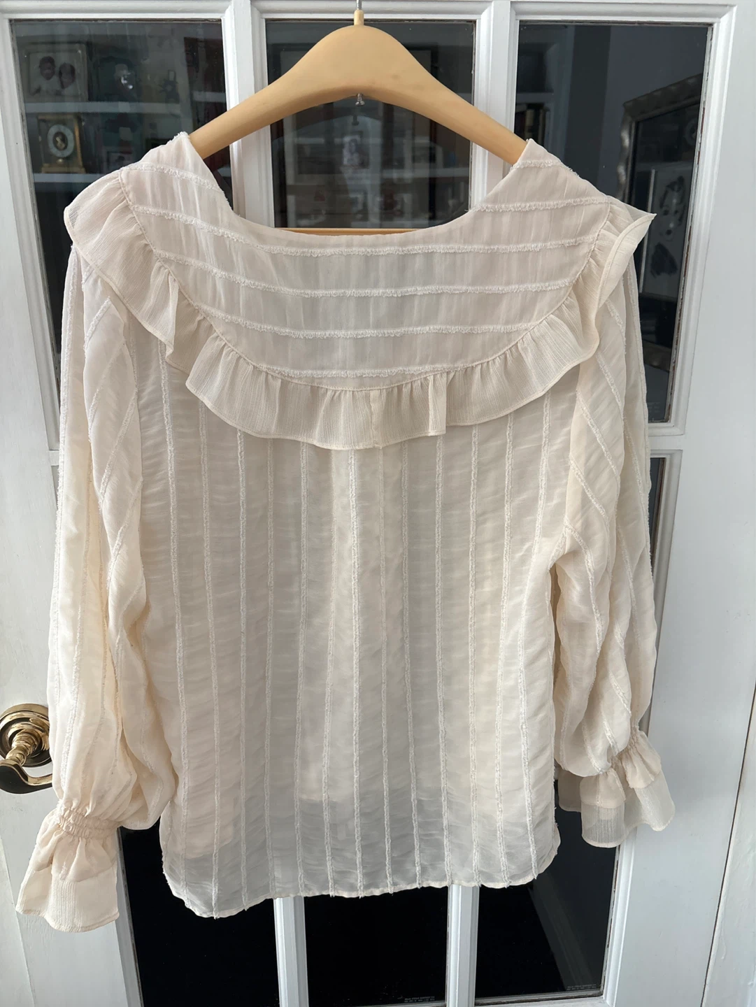ZARA Cream Ruffle Neck Blouse - Size Medium - photo 4