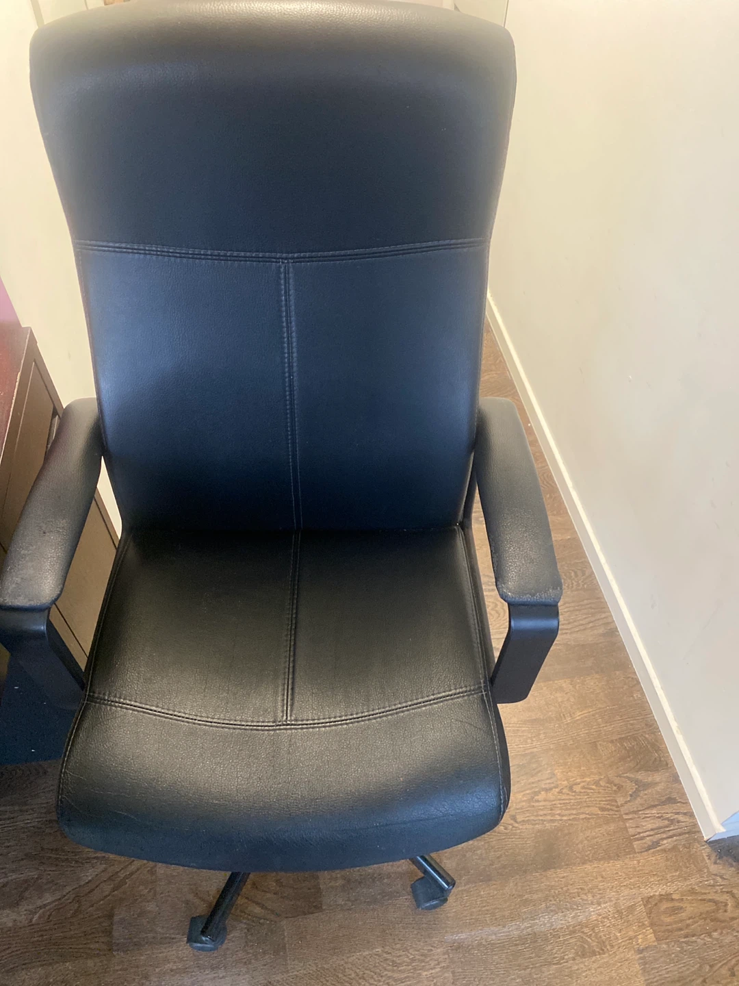 Black Faux Leather Office Chair & table - photo 2