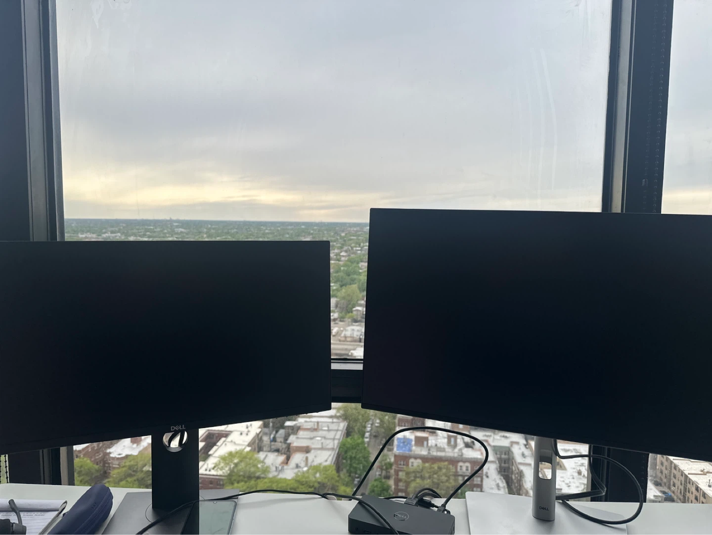 Dell Monitors (2) - photo 2