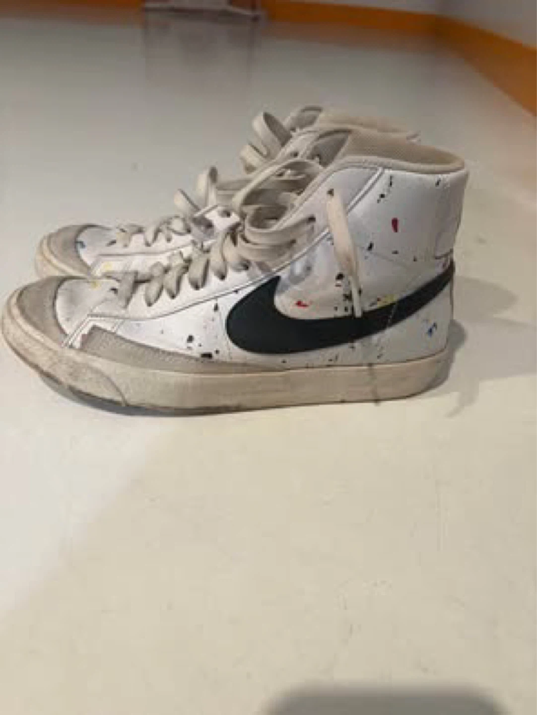 Nike Blazer Mid (Big Kids' Size 6Y) White Paint Splatter