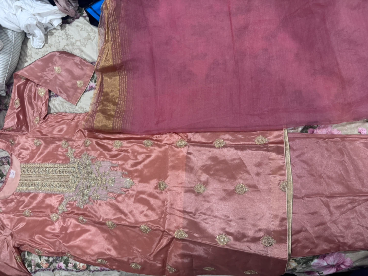 Pink Embroidered Kurti Shalwar Kameez Dupata Pakistani