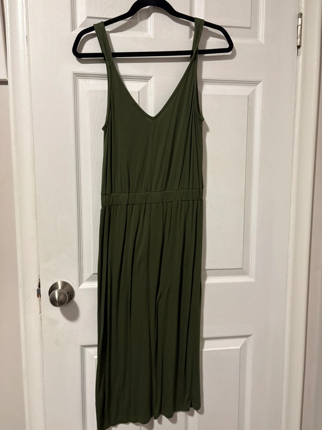 Olive Green Spaghetti Strap Midi Dress