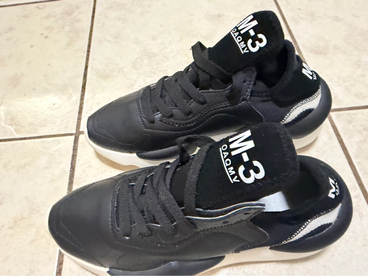 Y-3 M-3 Oaqmv Black Sneakers - Size 6 (235)