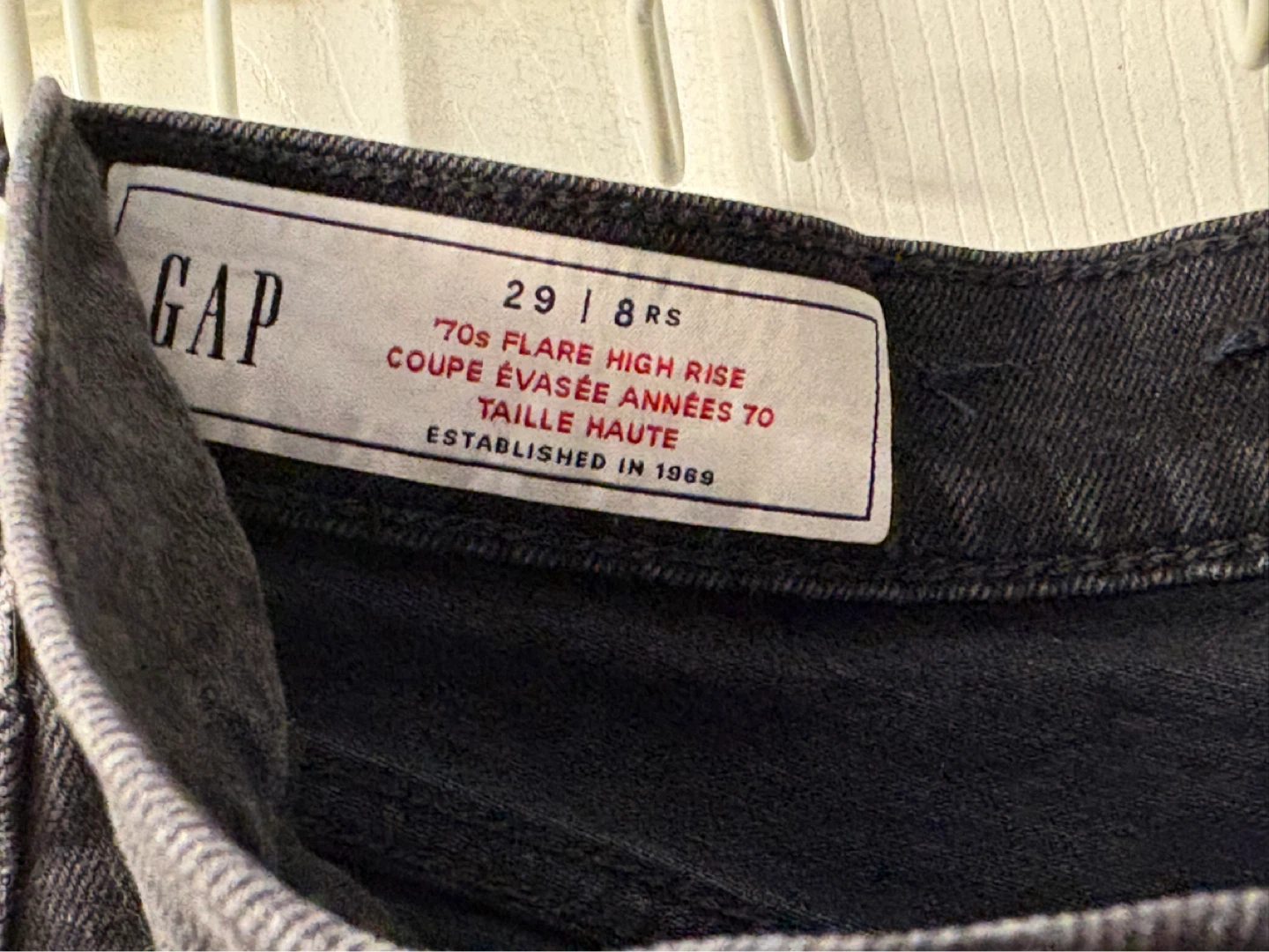GAP '70s Flare High Rise Jeans - Size 29 - photo 2