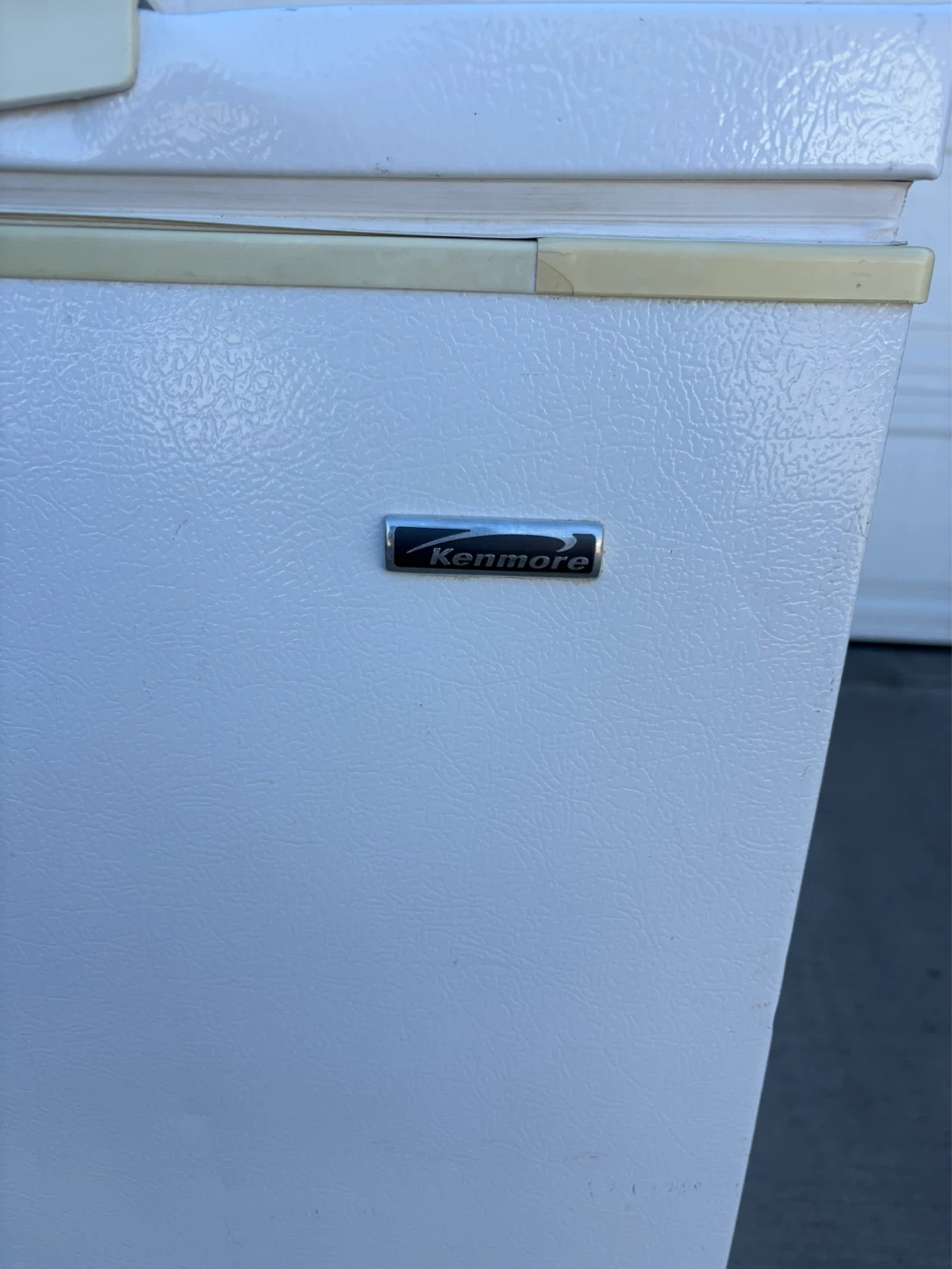 Kenmore White Chest Freezer.  FREE DELIVERY - photo 2