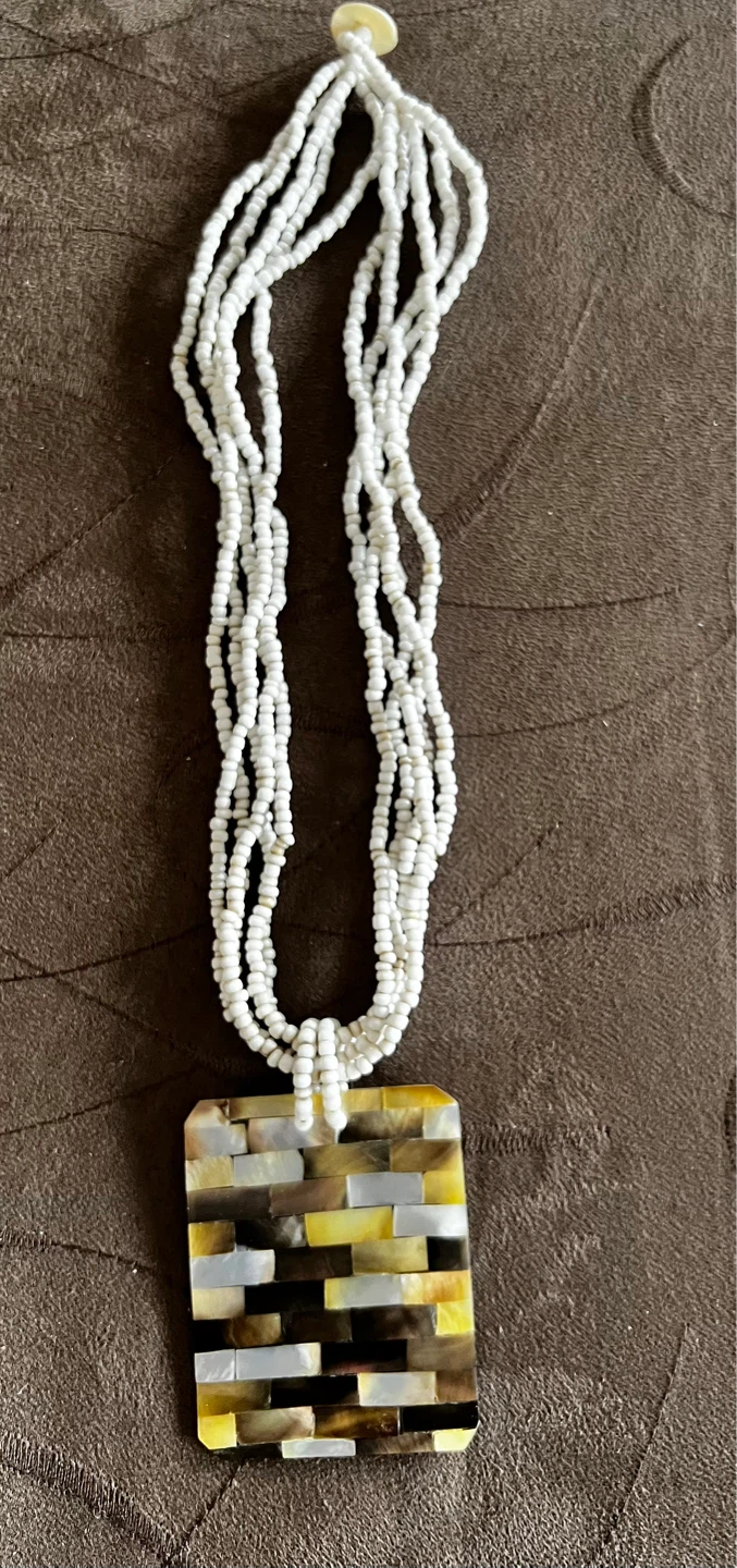 Mother of Pearl Mosaic Design Shell Necklace