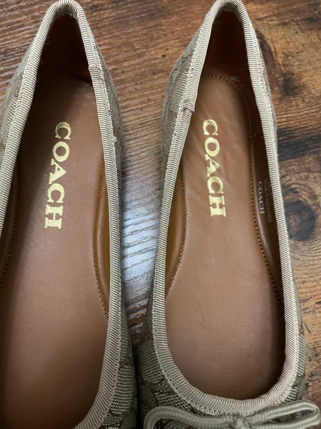 Coach Signature Ballet Flats Size 6.5 - photo 2