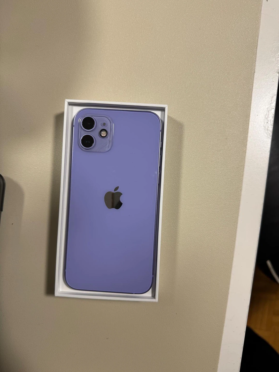 Apple iPhone 12 Purple - photo 3