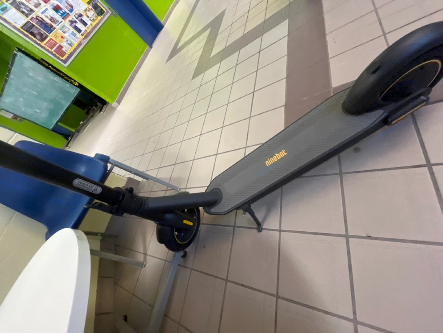 With box Ninebot Electric Scooter