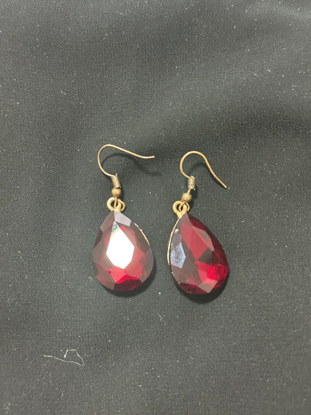 Antique Teardrop Red Gem Dangle Earrings - photo 2