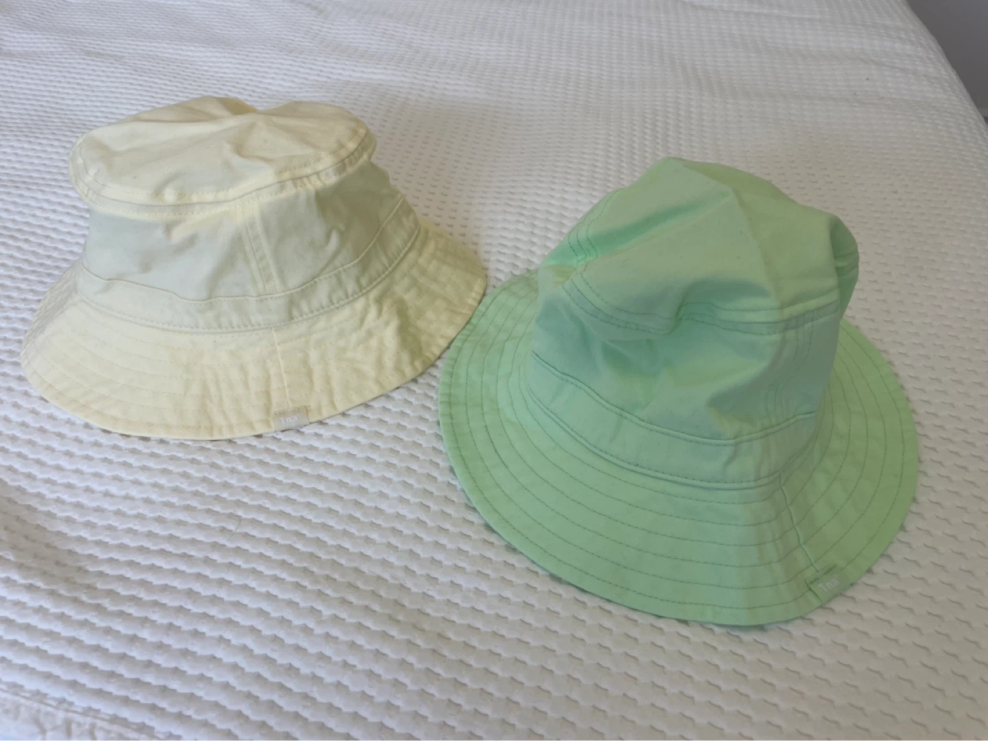 Tna Bucket Hats - Yellow & Green