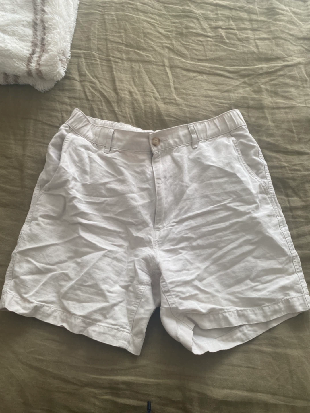 UNIQLO Beige Linen Cotton Shorts
