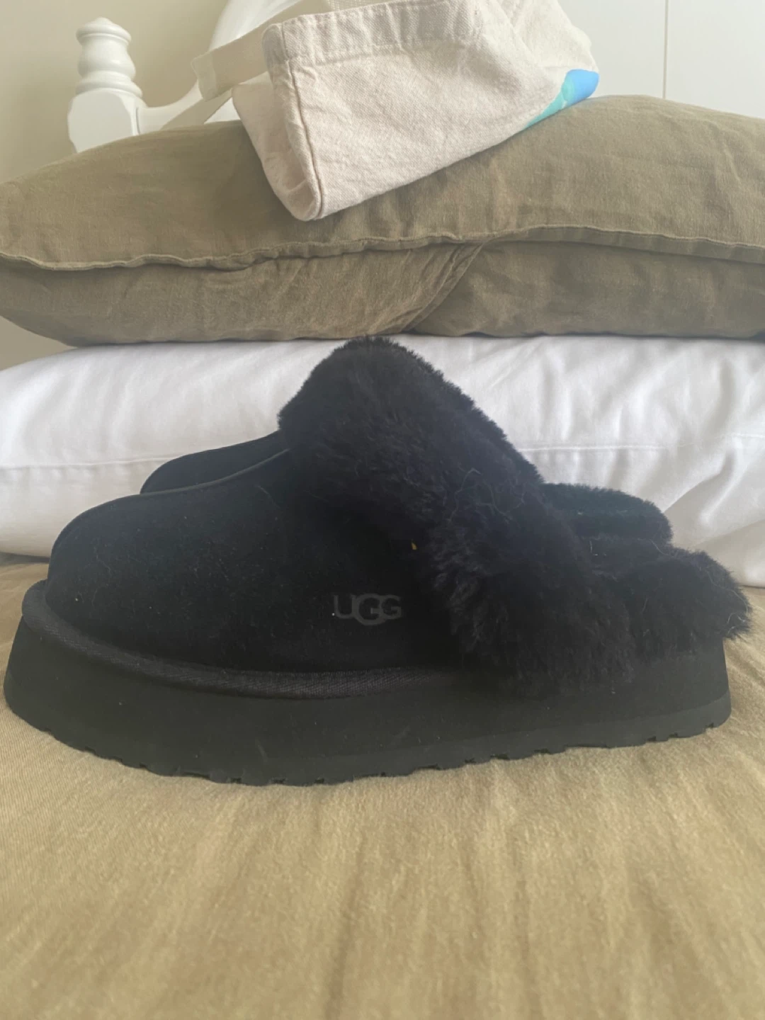 UGG Black Suede Furry Platform Slippers - photo 4