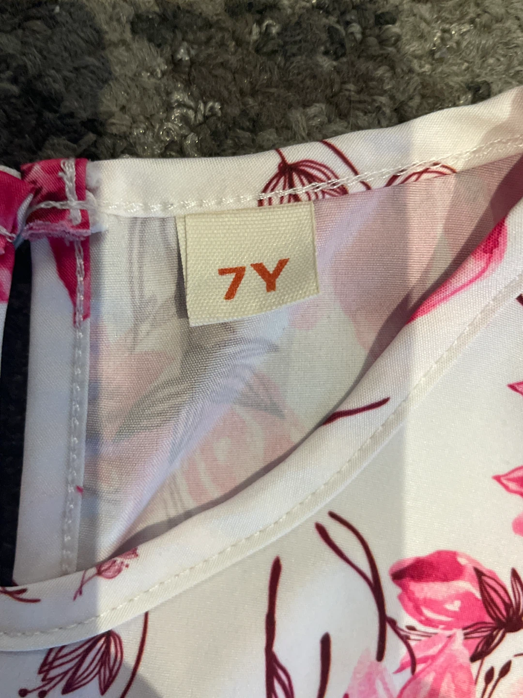 Dress and cardigan size 7 - photo 5