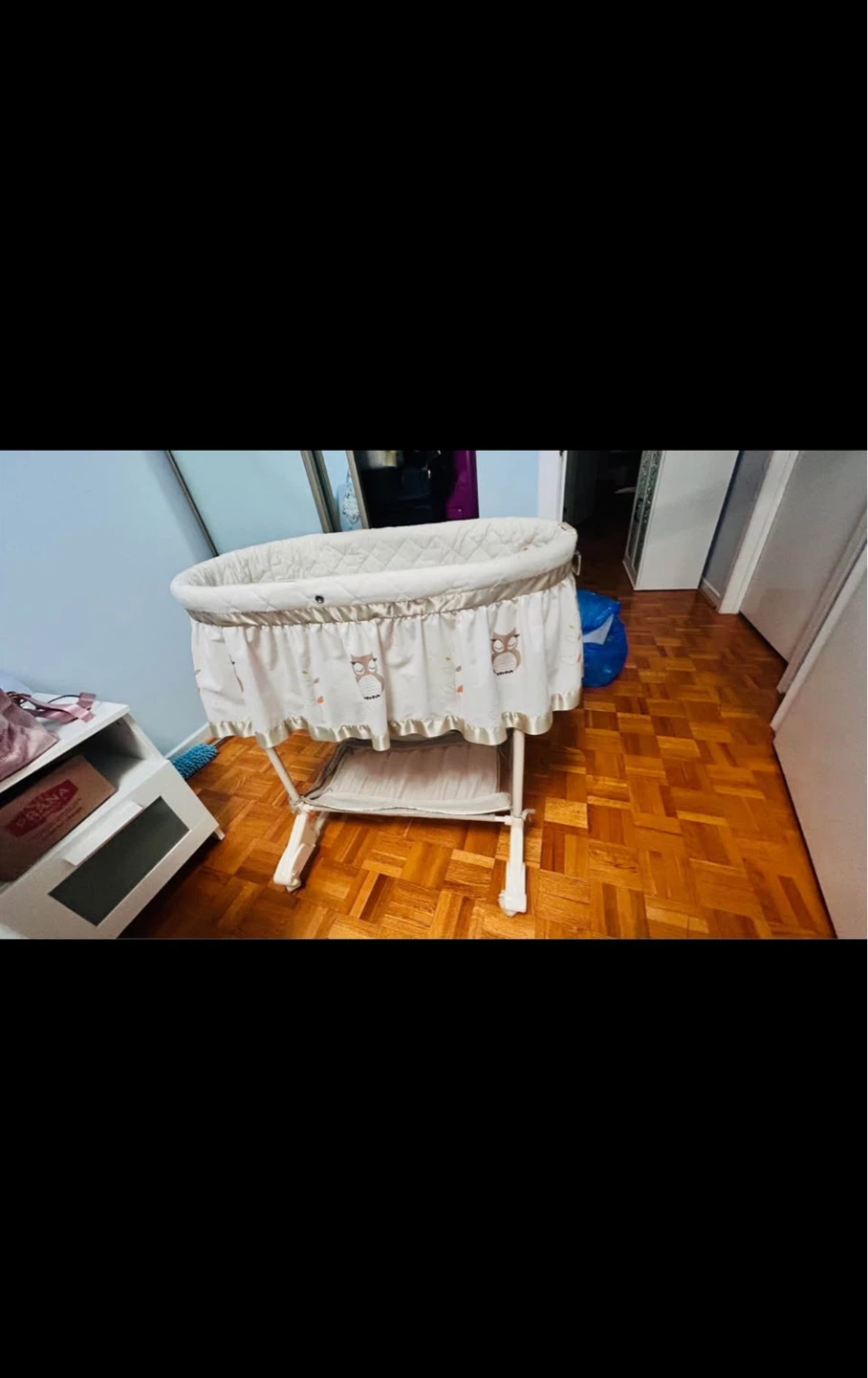 Baby Bassinet with Owl Print