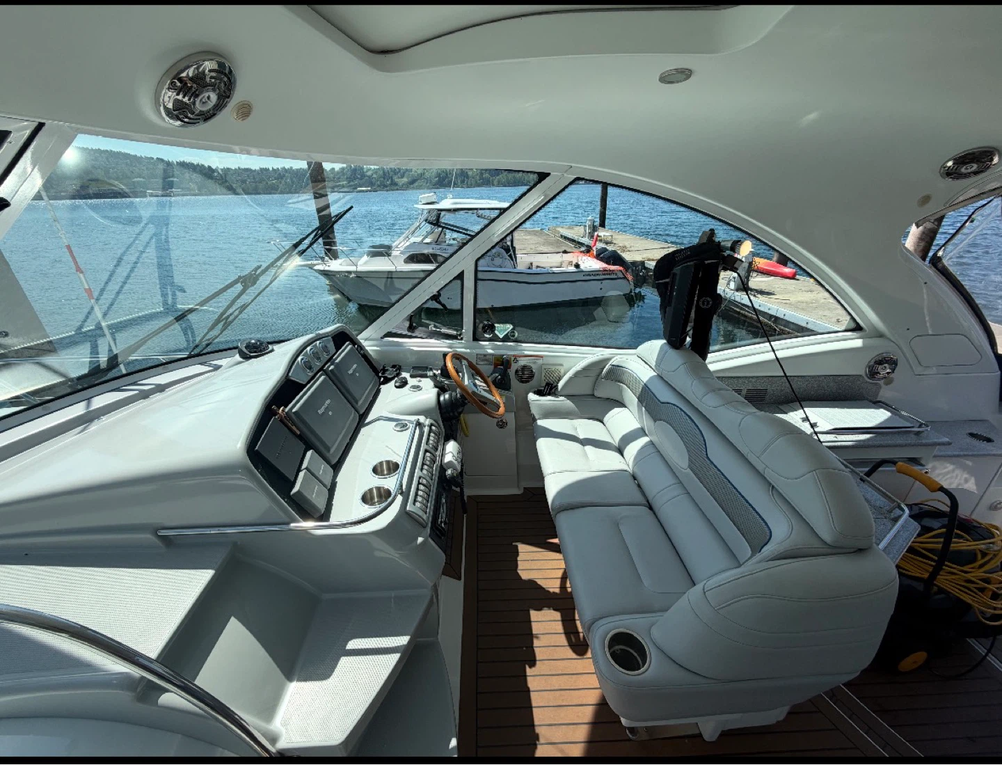 45 foot formula luxury yacht - photo 3