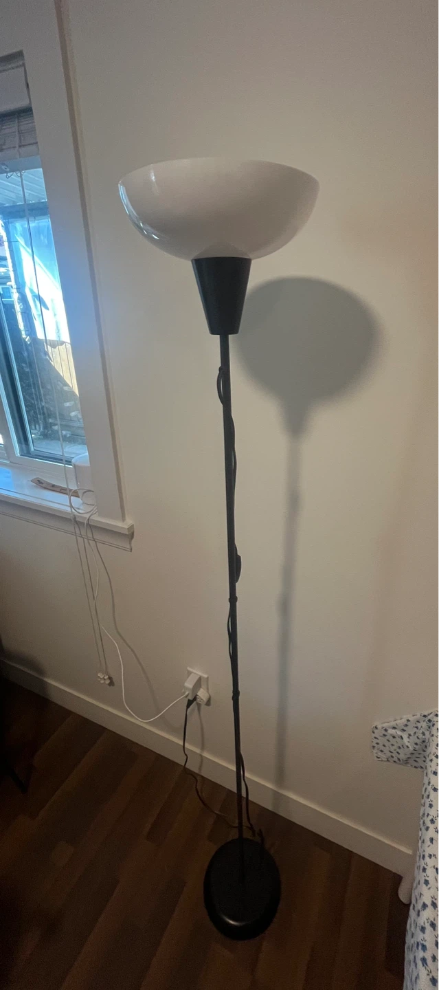 Black Floor Lamp - photo 2