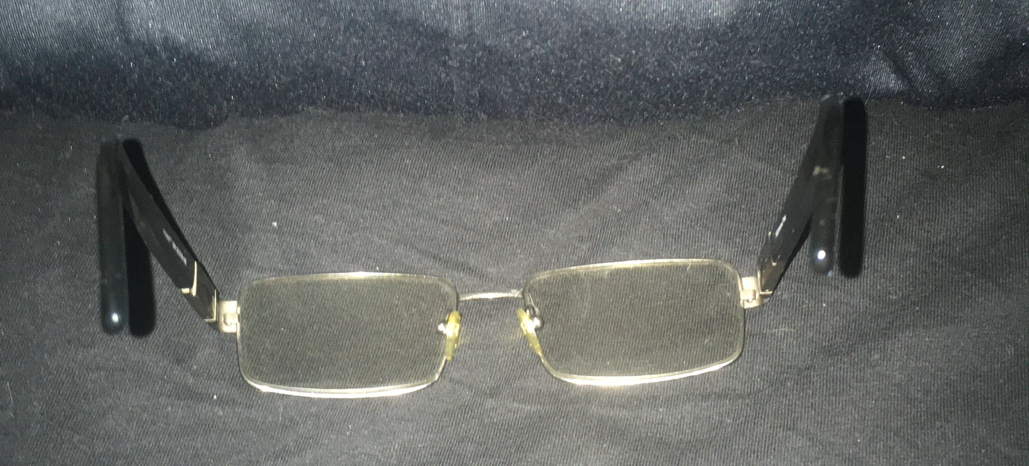Progressive eyeglasses