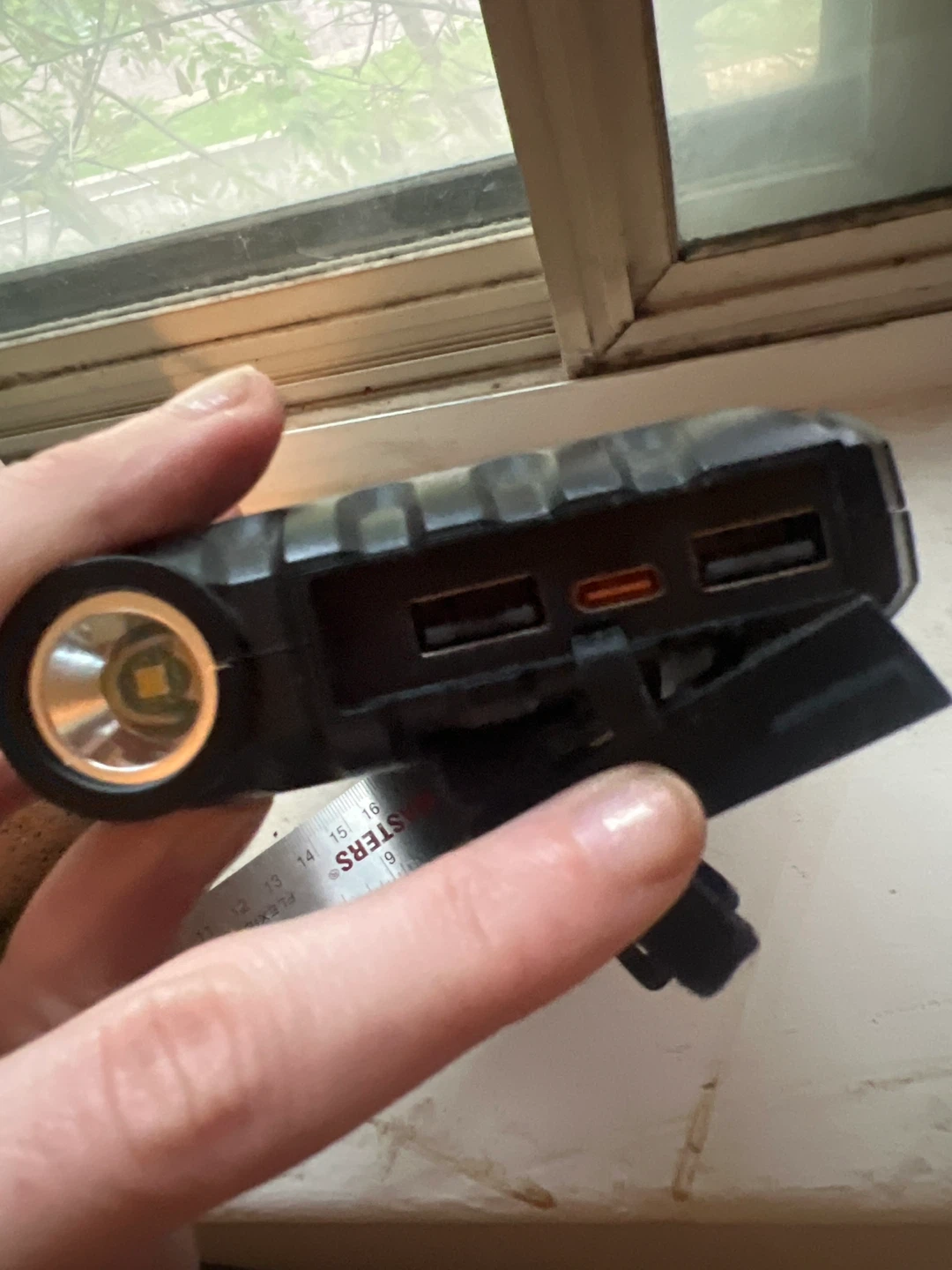 Solar Power Bank with Flashlight - photo 3