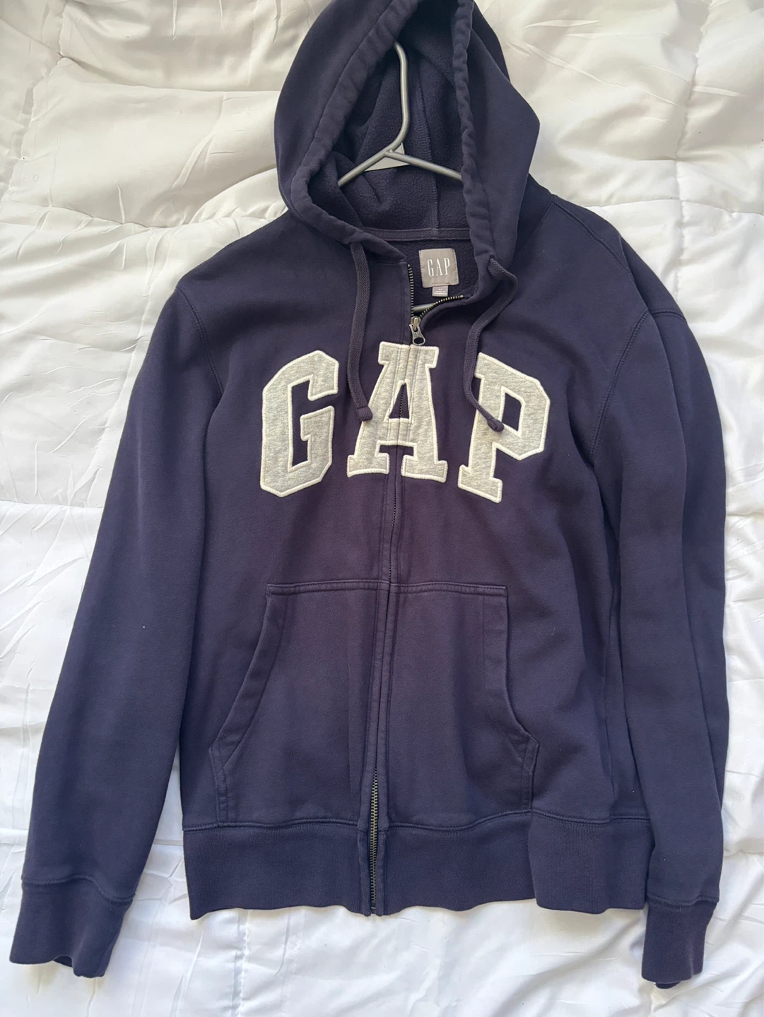Bundle of clothes - photo 3