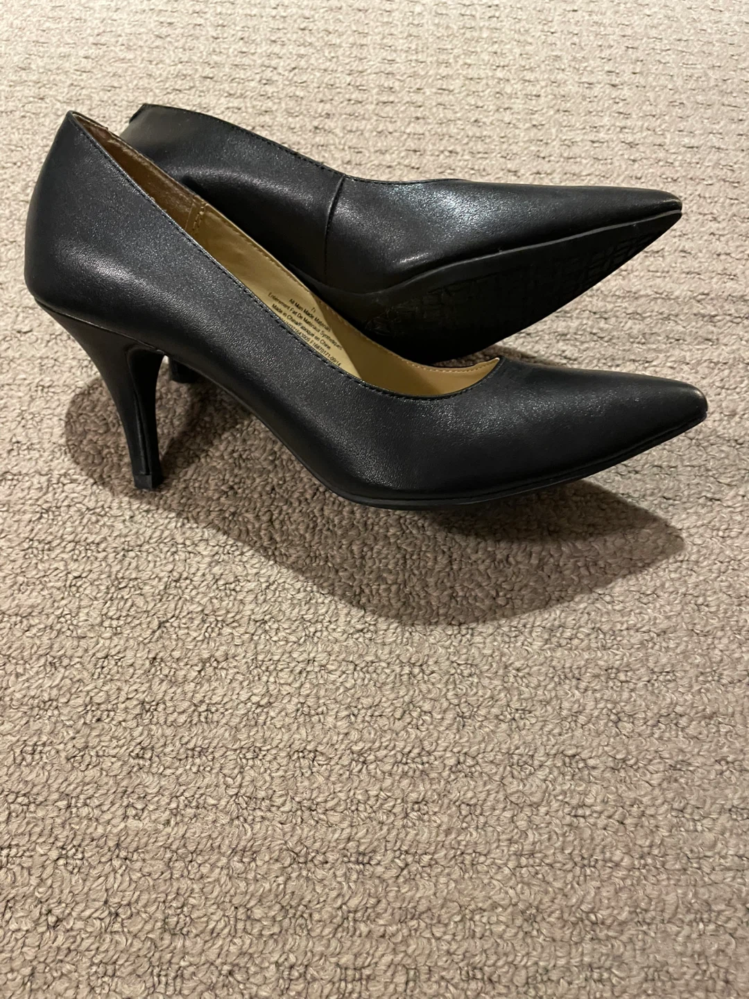 Merona Black Pointed Toe Heels - Size 7 - photo 2