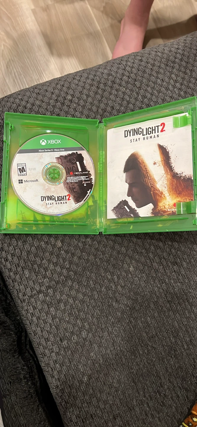 Dying Light 2: Stay Human - Xbox Series X/Xbox One - photo 2