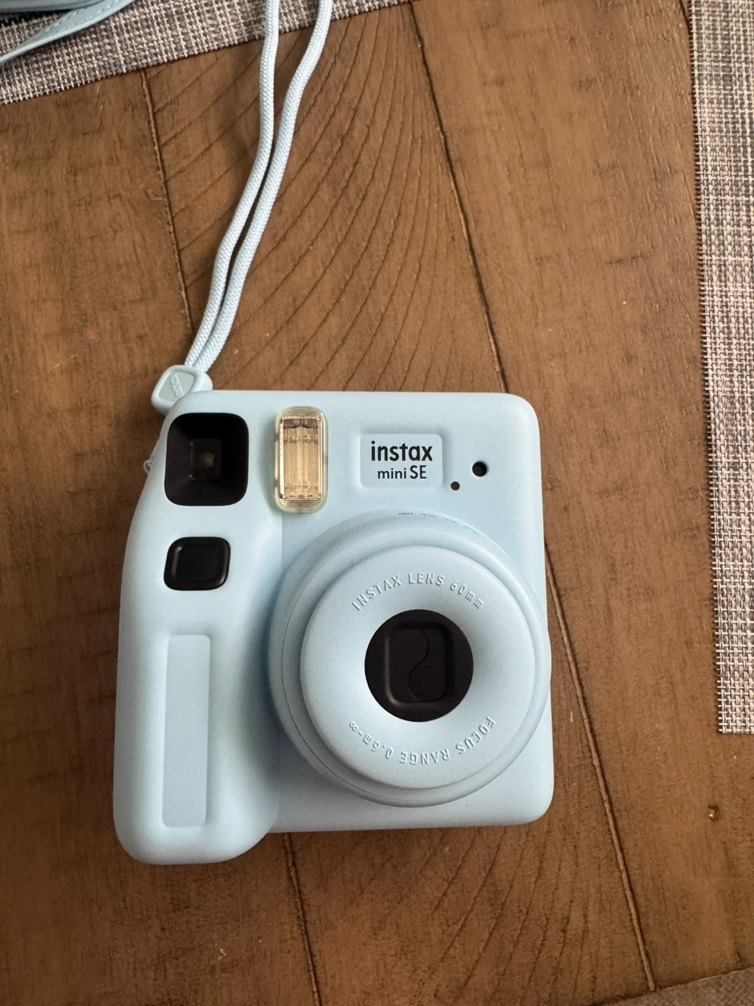 Fujifilm Instax Mini SE Instant Camera with Blue Case - photo 2